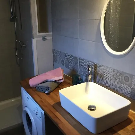 Moliere M3 Apartment *
