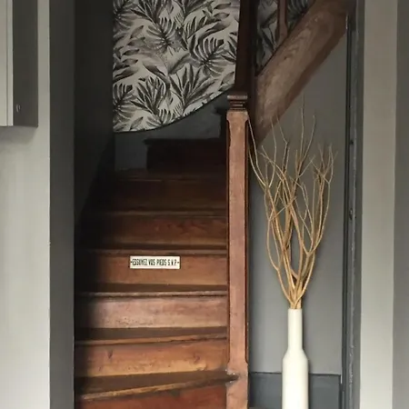 Moliere M3 Apartment