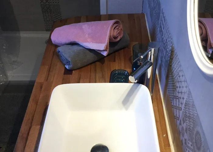 Apartment Moliere M3 *